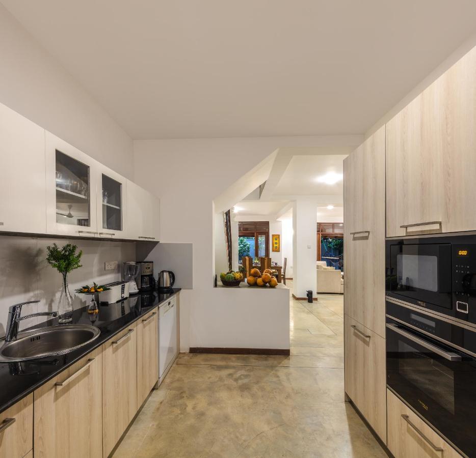 Ballarat Luxury Villa - Hikkaduwa Εξωτερικό φωτογραφία